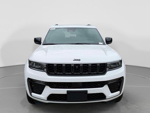 new 2026 Jeep Grand Cherokee car, priced at $46,992