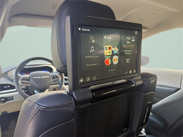 used 2021 Chrysler Pacifica car, priced at $20,255