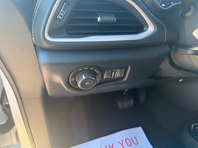 new 2026 Chrysler Pacifica car, priced at $39,420