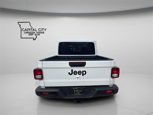 new 2026 Jeep Gladiator car, priced at $48,950