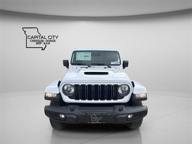 new 2026 Jeep Gladiator car, priced at $48,950
