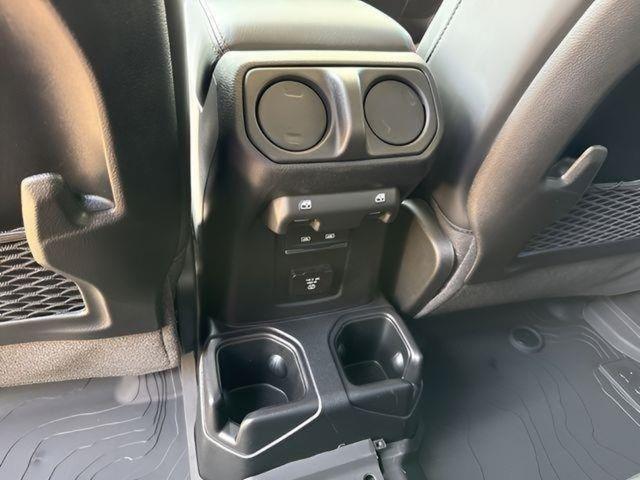 new 2026 Jeep Gladiator car, priced at $52,890