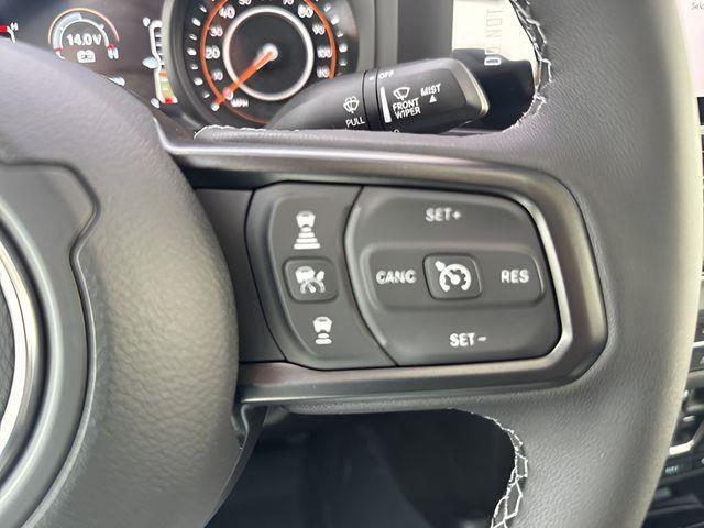 new 2026 Jeep Gladiator car, priced at $42,142