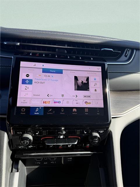 new 2025 Jeep Grand Cherokee L car, priced at $41,470