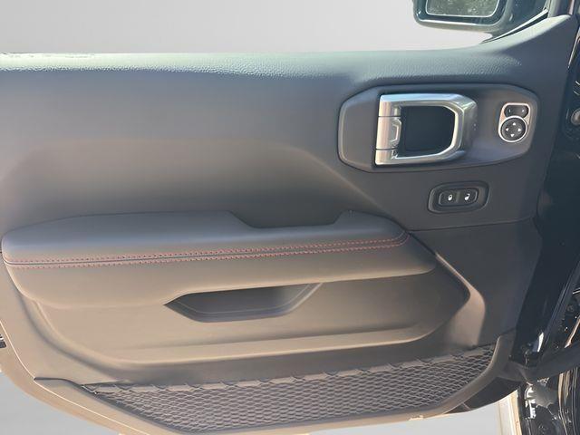 new 2026 Jeep Gladiator car, priced at $56,031