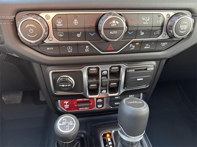 new 2026 Jeep Gladiator car, priced at $57,031