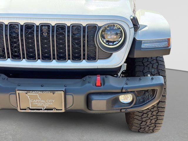 new 2026 Jeep Gladiator car, priced at $56,553