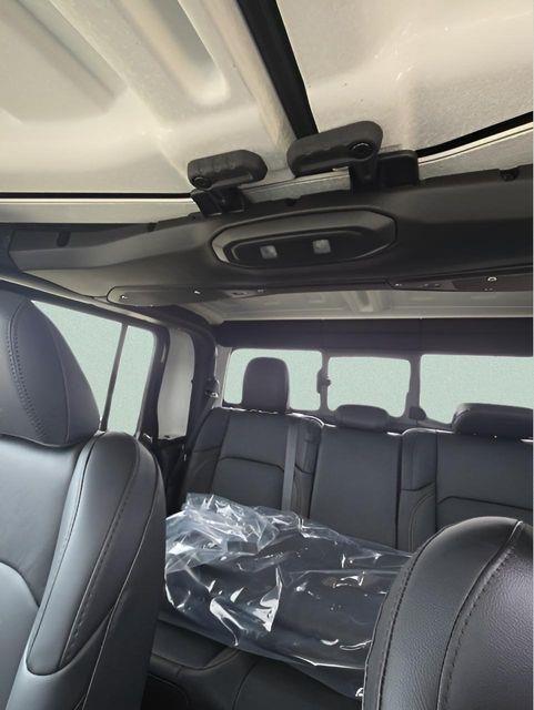 new 2026 Jeep Gladiator car, priced at $40,602