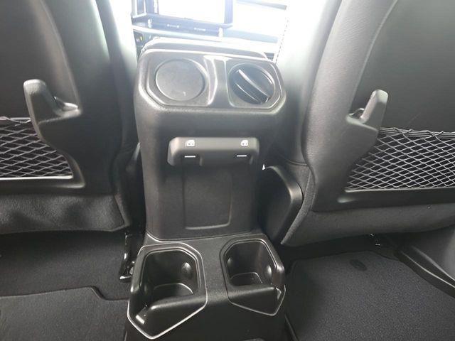 new 2026 Jeep Gladiator car, priced at $40,602