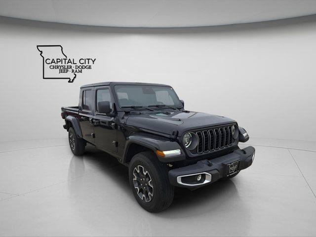 new 2026 Jeep Gladiator car, priced at $40,602
