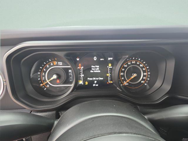 new 2026 Jeep Gladiator car, priced at $40,602