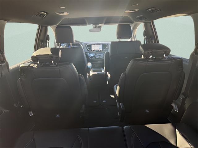 new 2026 Chrysler Pacifica car, priced at $39,915