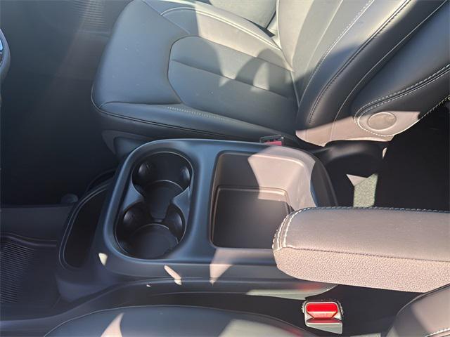 new 2026 Chrysler Pacifica car, priced at $39,915