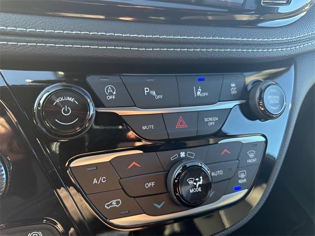 new 2026 Chrysler Pacifica car, priced at $39,915