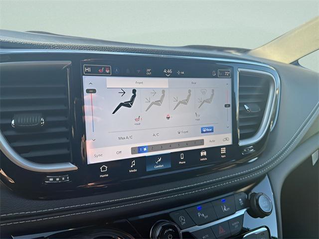 new 2026 Chrysler Pacifica car, priced at $38,974