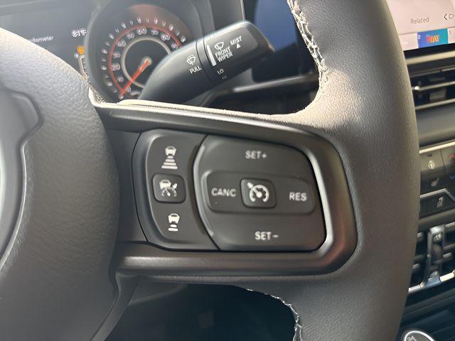 new 2026 Jeep Gladiator car, priced at $41,602