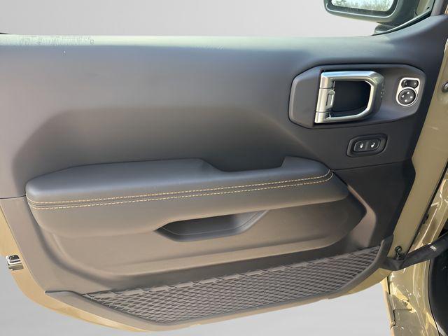 new 2026 Jeep Gladiator car, priced at $41,602