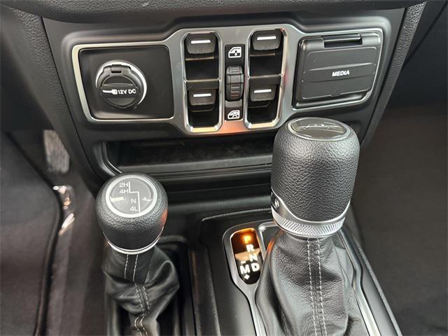 new 2026 Jeep Gladiator car, priced at $47,490