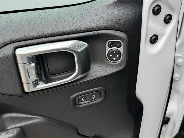 new 2026 Jeep Gladiator car, priced at $47,490