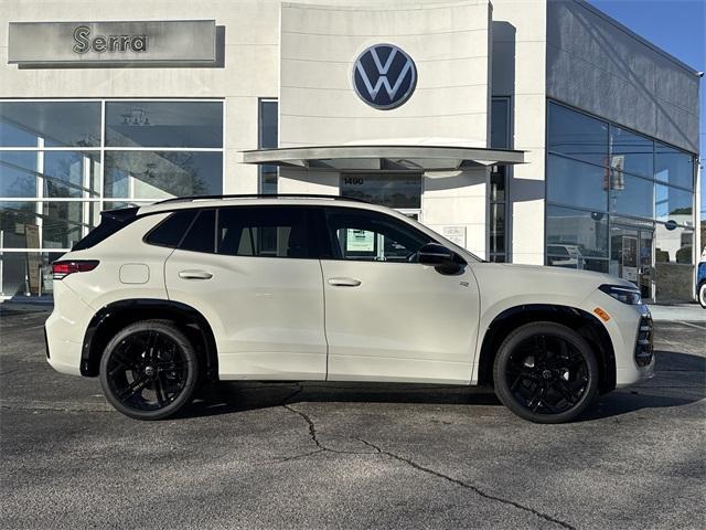 new 2026 Volkswagen Tiguan car, priced at $37,642