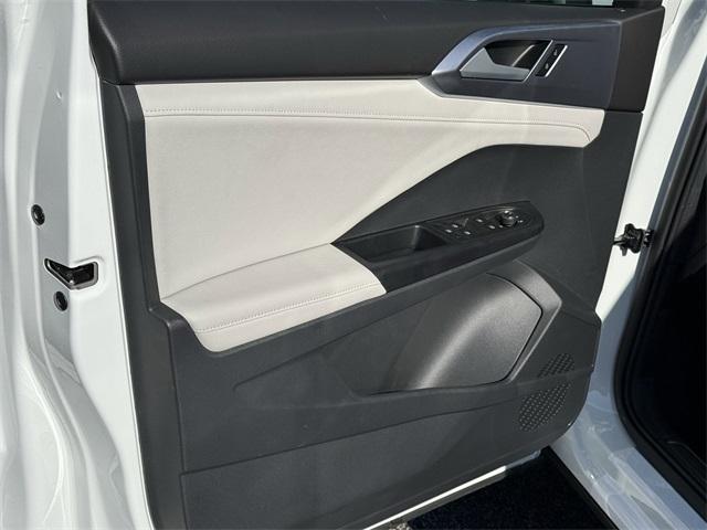 new 2025 Volkswagen Taos car, priced at $25,222