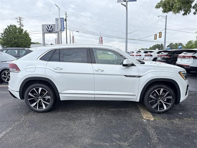 new 2025 Volkswagen Atlas Cross Sport car, priced at $48,595