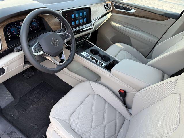 new 2026 Volkswagen Atlas car, priced at $40,645