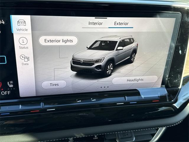 new 2026 Volkswagen Atlas car, priced at $43,999