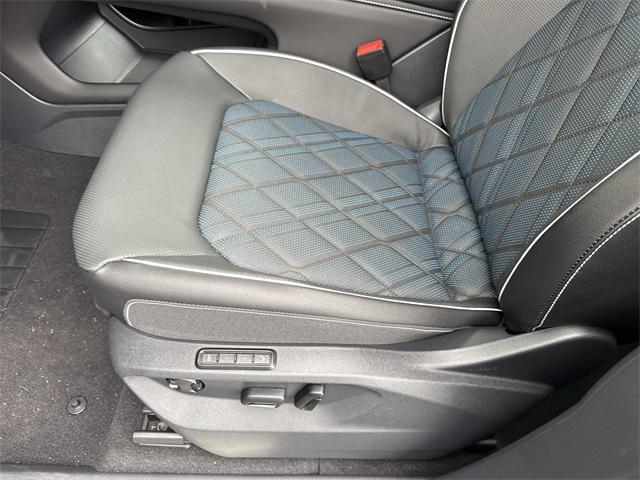 new 2025 Volkswagen Atlas Cross Sport car, priced at $48,895