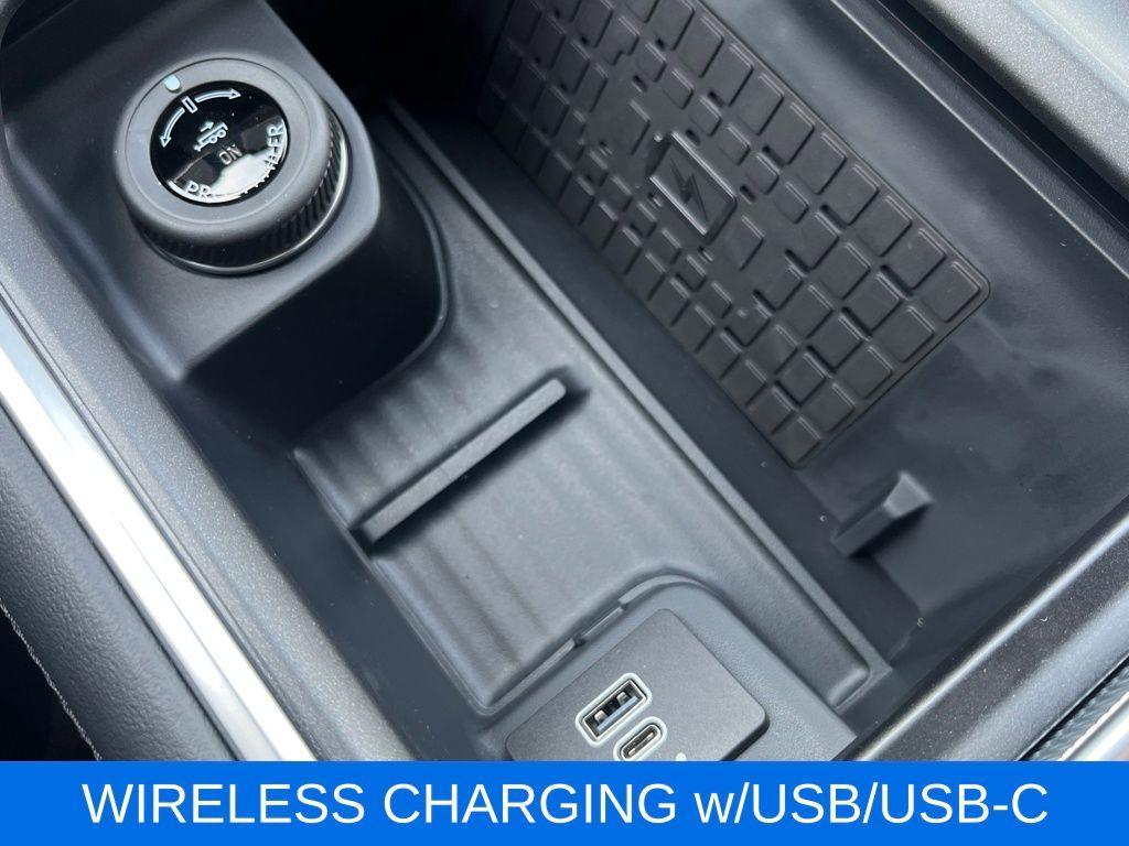 new 2025 Ford Expedition car, priced at $81,788