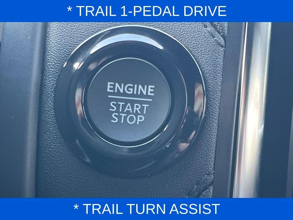 new 2025 Ford Expedition car, priced at $81,788