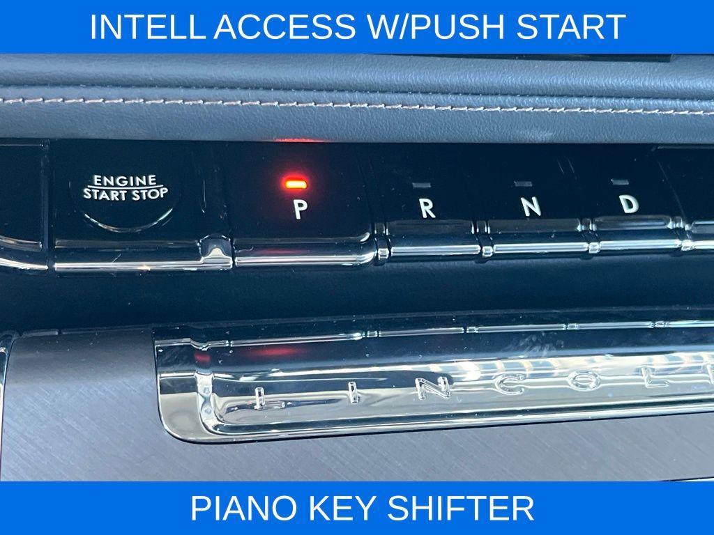 new 2025 Lincoln Aviator car, priced at $63,490