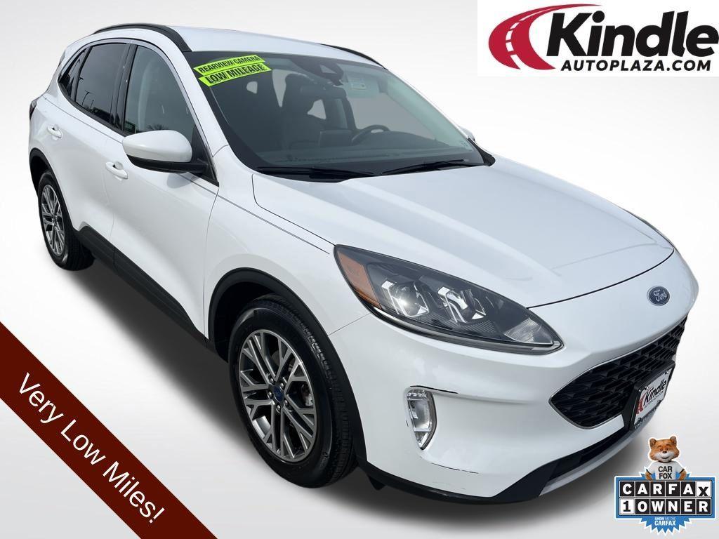 used 2022 Ford Escape car, priced at $20,999