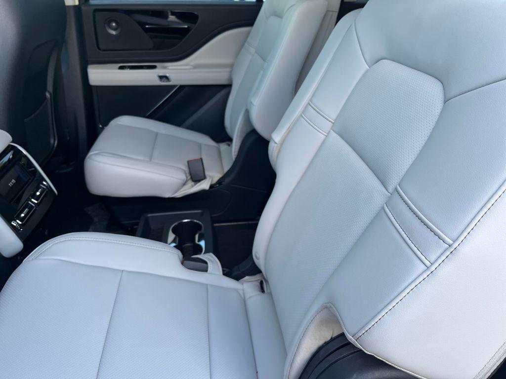 new 2025 Lincoln Aviator car, priced at $62,190