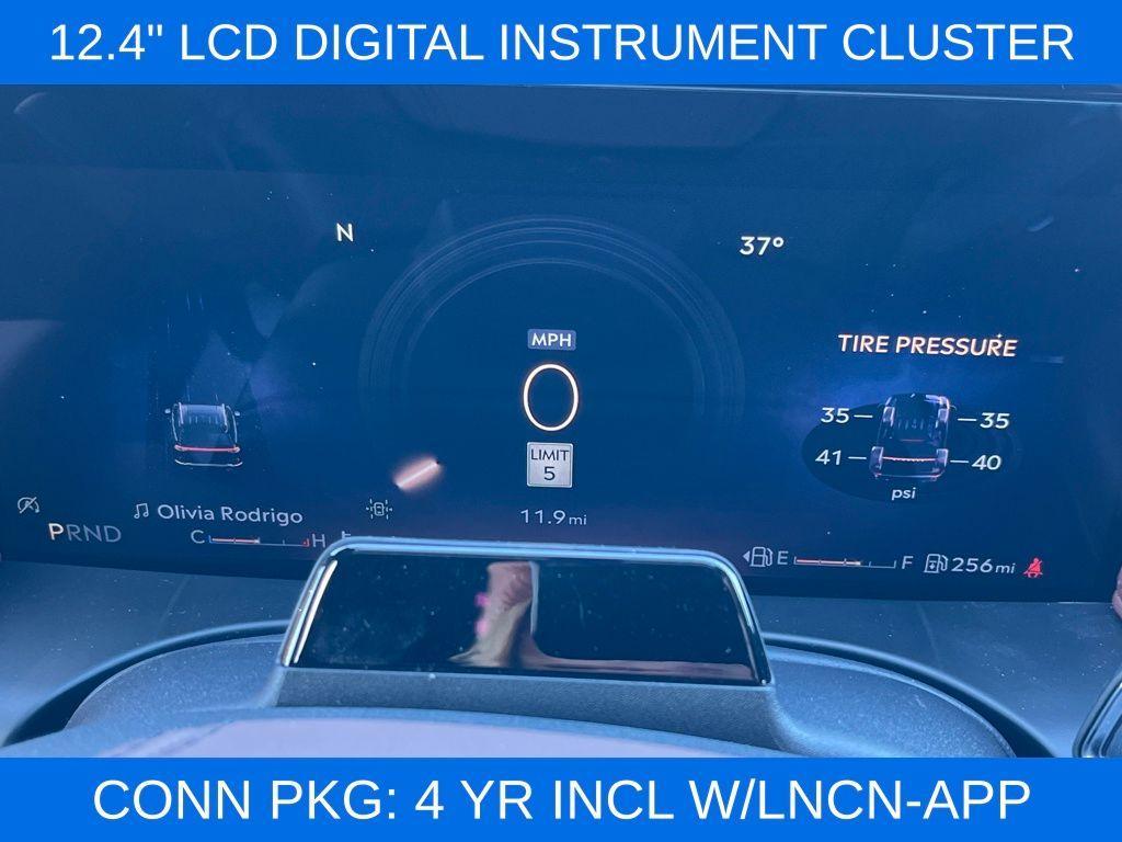 new 2026 Lincoln Aviator car, priced at $70,425