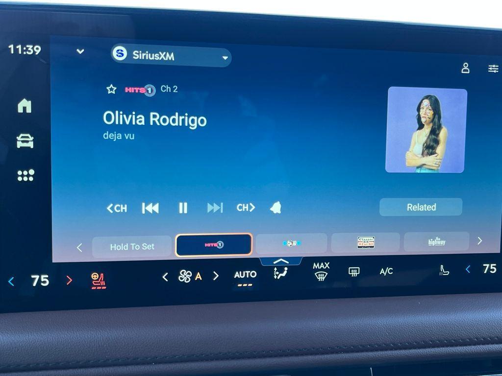 new 2026 Lincoln Aviator car, priced at $70,425