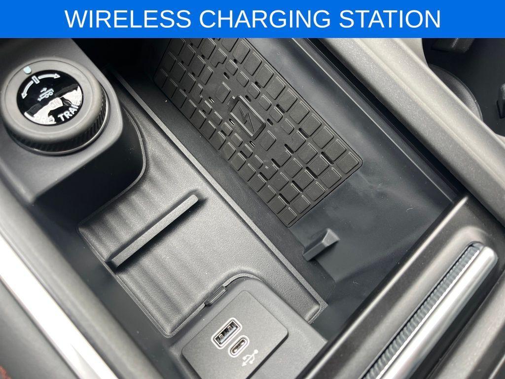 new 2025 Ford Expedition Max car, priced at $74,080