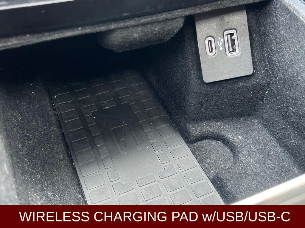 used 2023 Lincoln Nautilus car, priced at $35,599