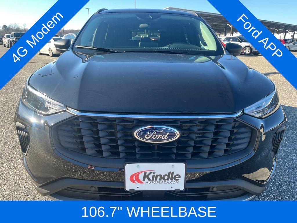 new 2026 Ford Escape car, priced at $32,475
