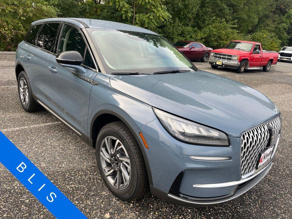 new 2025 Lincoln Corsair car, priced at $39,920