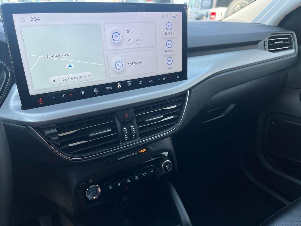 used 2023 Ford Escape car, priced at $27,999