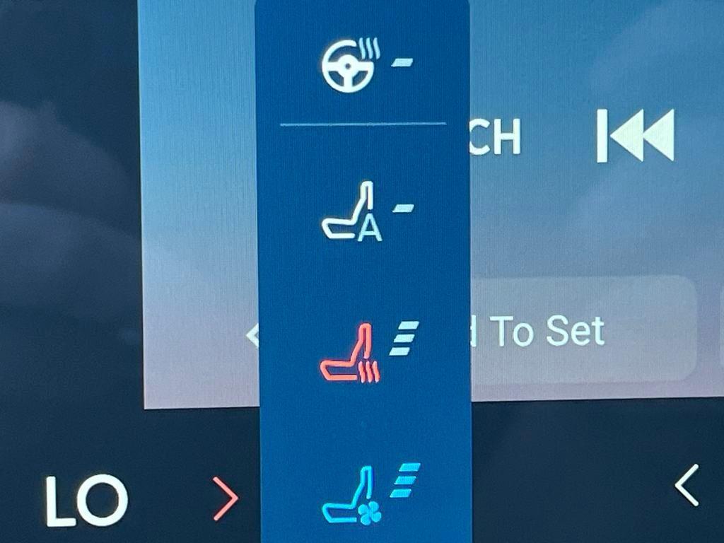 new 2025 Lincoln Aviator car, priced at $66,375