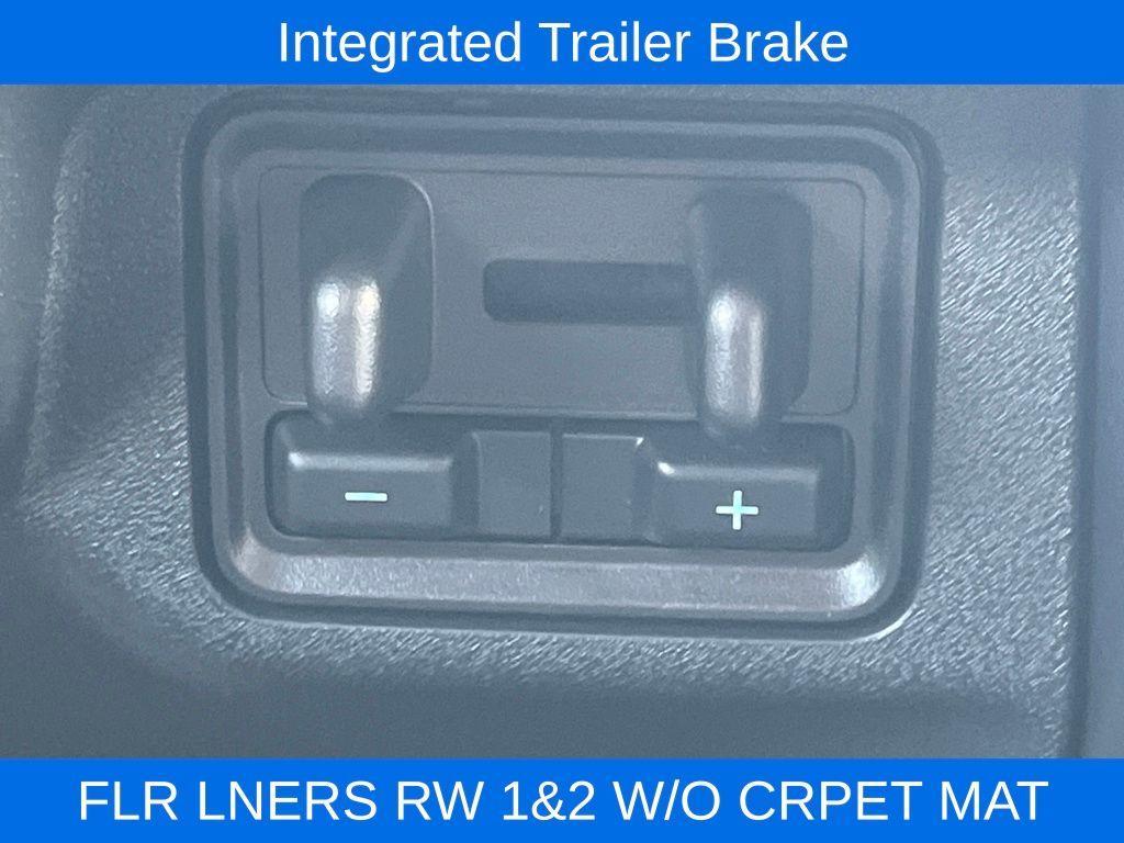 new 2025 Ford Expedition Max car, priced at $91,879