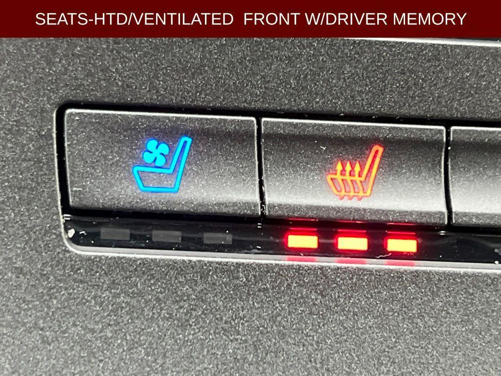 used 2020 Lincoln Nautilus car, priced at $26,599