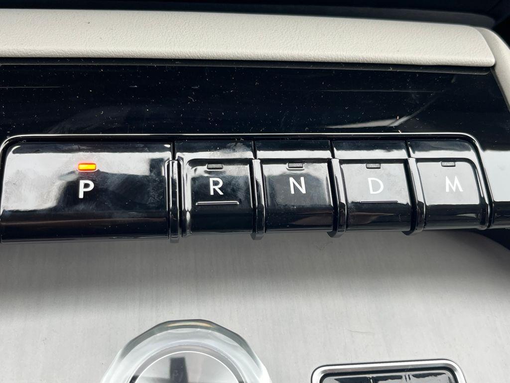 new 2026 Lincoln Navigator car, priced at $95,640