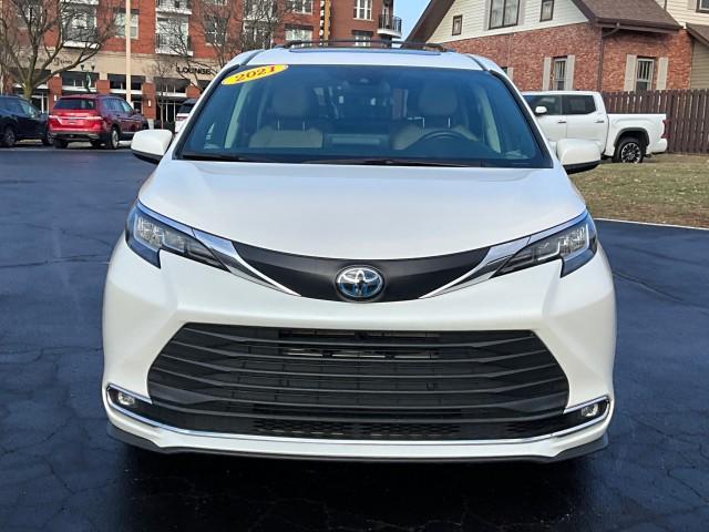 used 2021 Toyota Sienna car, priced at $37,500