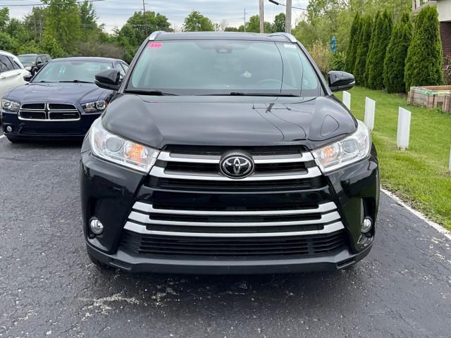 used 2018 Toyota Highlander car, priced at $25,450