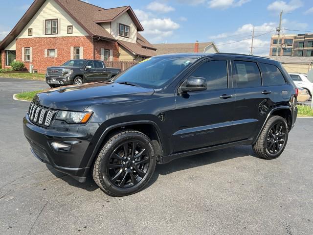 used 2019 Jeep Grand Cherokee car, priced at $18,200