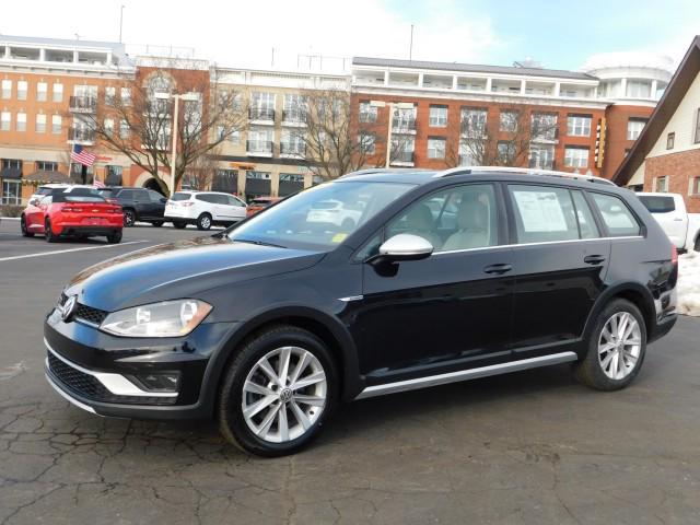used 2017 Volkswagen Golf Alltrack car, priced at $14,400