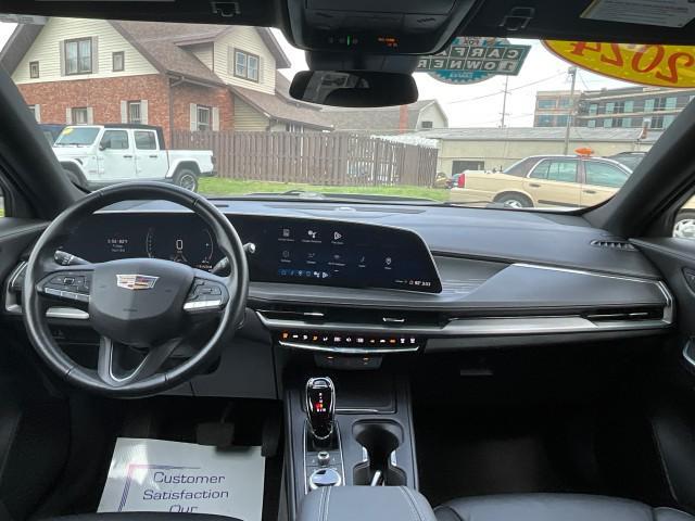 used 2024 Cadillac XT4 car, priced at $31,200